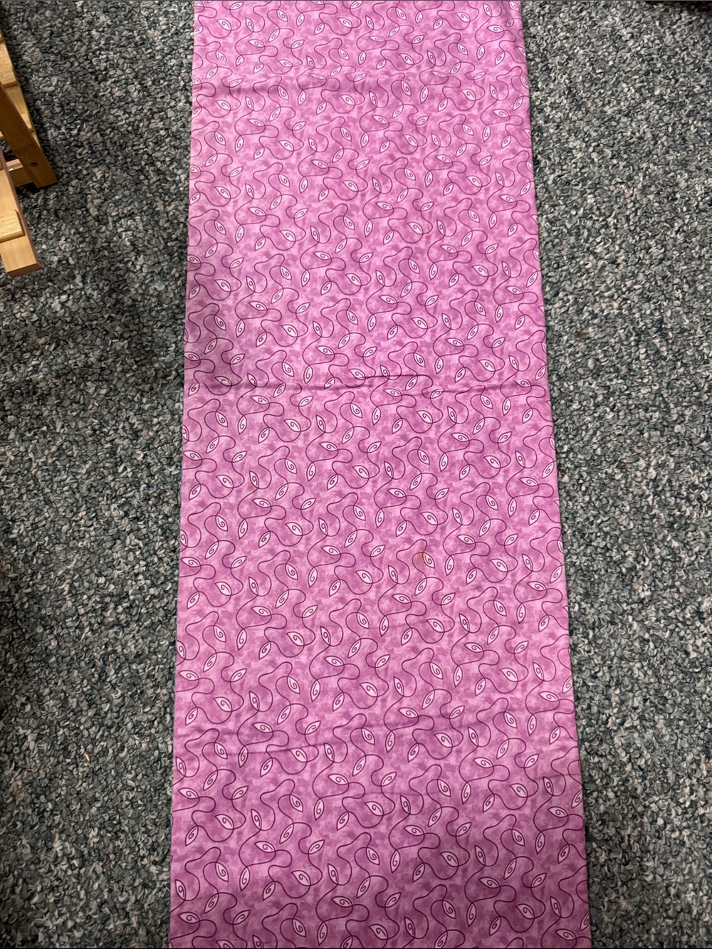 85. Long Table Runner Colorful Florals - Picture 3 of 4